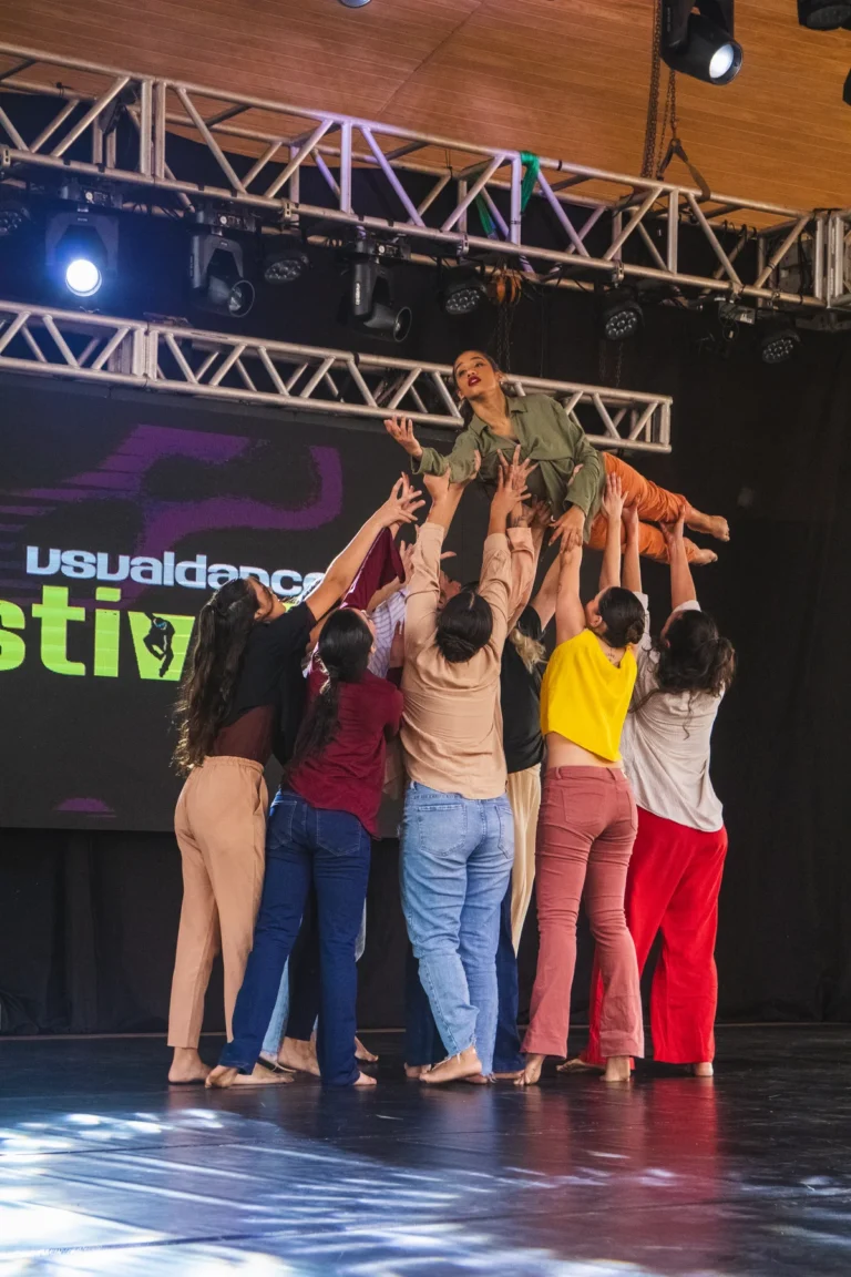 Cerimônia de premiação do Usualdance Festival 2026 na Concha Acústica de Votuporanga SP